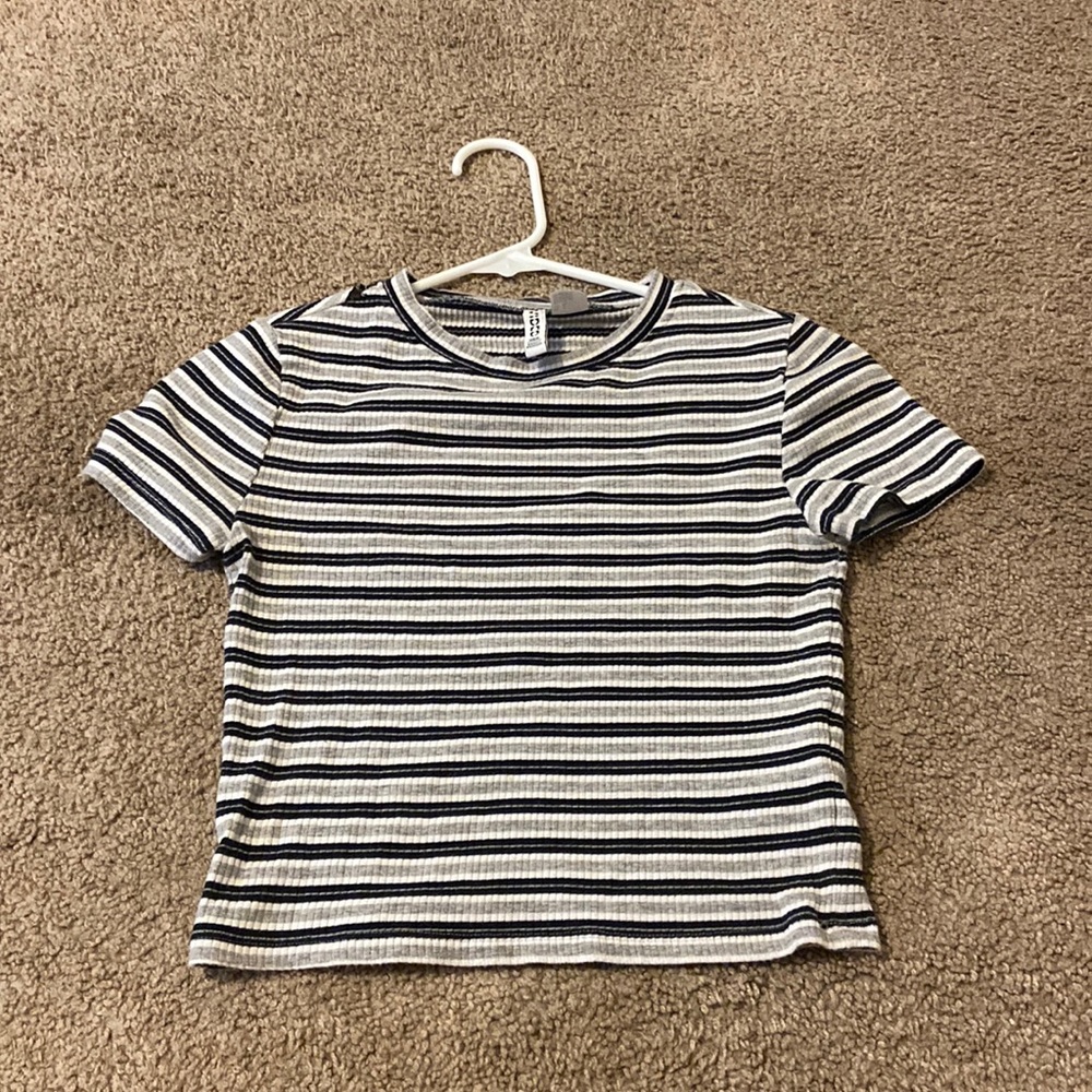 H&M crop top